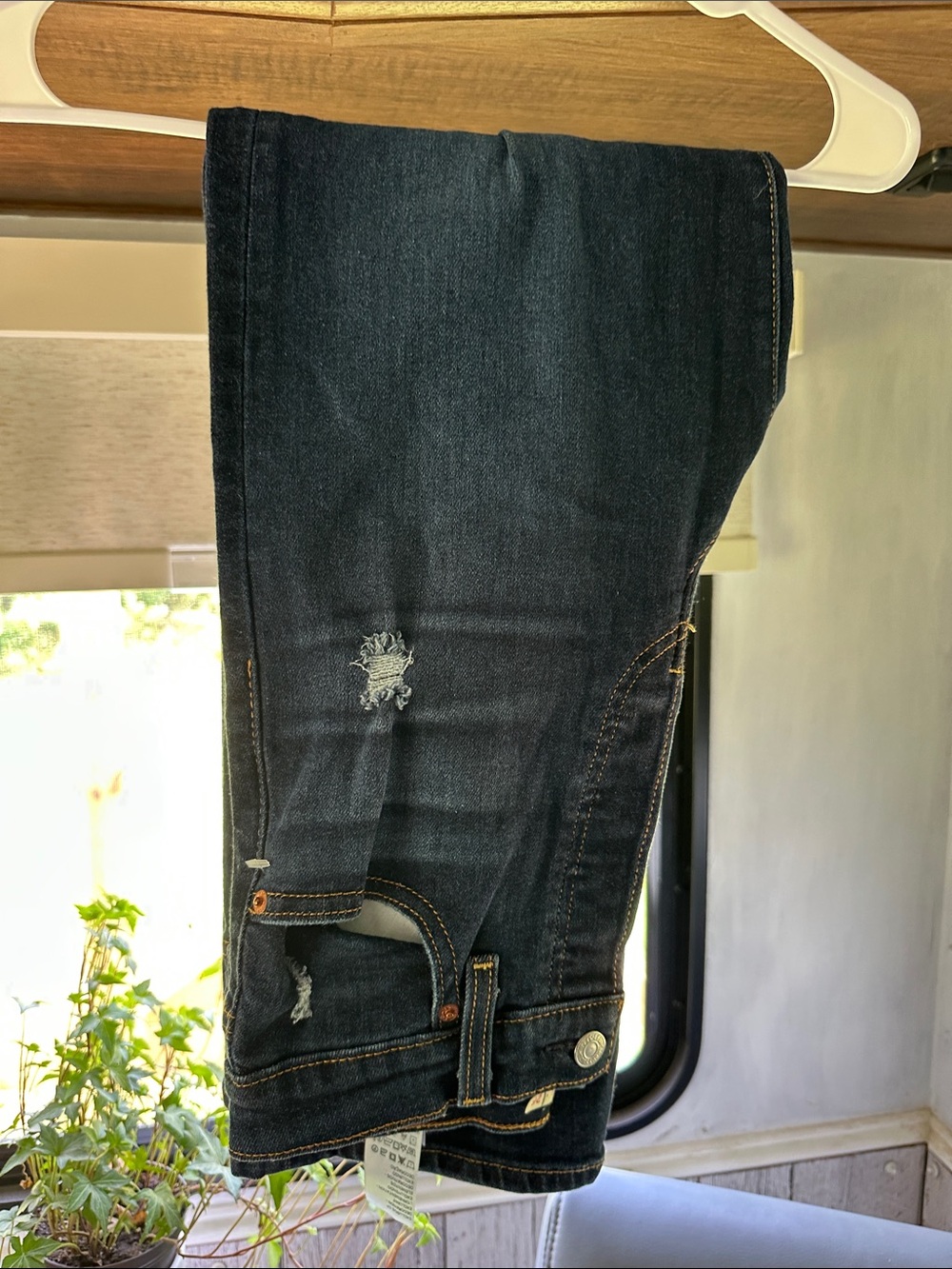 NWOT - Dark Blue Distressed Jeans size 26W L 27